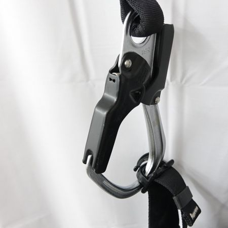  tanizawa タニザワ　フルハーネス型　110㎏　 ブラック 一部地域を除き送料無料