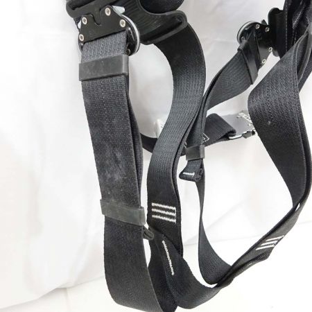  tanizawa タニザワ　フルハーネス型　110㎏　 ブラック 一部地域を除き送料無料