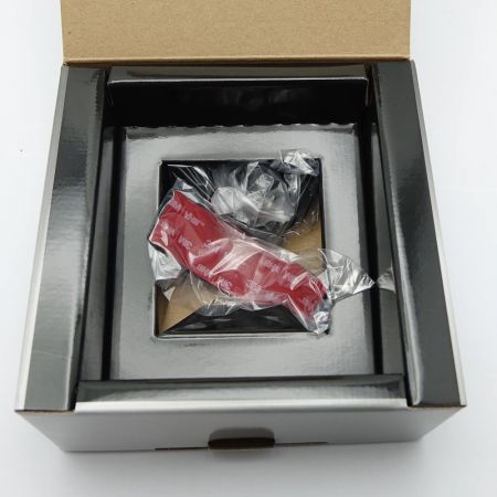   エアーサクセスソーラー2 低濃度オゾン発生器 ASS-002 一部地域を除き送料無料