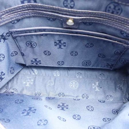  TORY BURCH トリーバーチ チェーンバッグ　ブリテンカーフ 10005626 ネイビー 一部地域を除き送料無料
