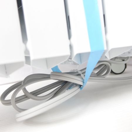  DeLonghi デロンギ オイルヒーター QSD0915-WH ホワイト 一部地域を除き送料無料