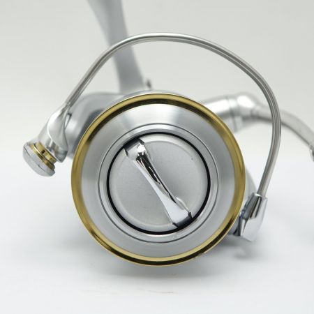  DAIWA ダイワ スピニングリール LUVIAS3000 【一部地域を除き送料無料】