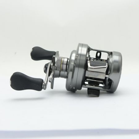  SHIMANO シマノ カルカッタコンクエストBFS HGL 03676 一部地域を除き送料無料