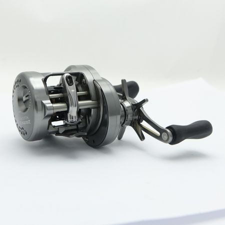  SHIMANO シマノ カルカッタコンクエストBFS HGL 03676 一部地域を除き送料無料