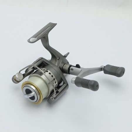 【中古】 SHIMANO シマノ 95 STELLA 2000 スピニングリール 95