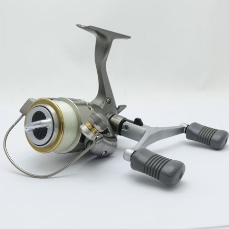  SHIMANO シマノ 95 STELLA 2000　スピニングリール 95 STELLA 2000 一部地域を除き送料無料