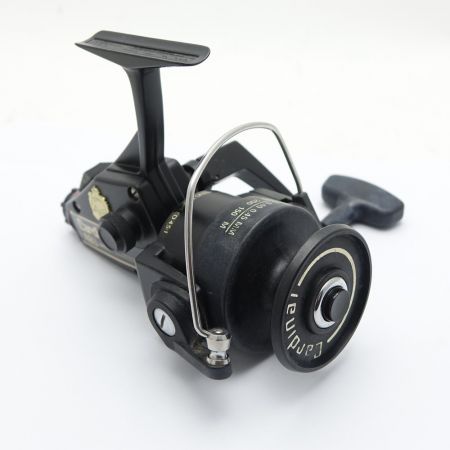  Abu Garcia アブガルシア Cardinal57 スピニングリール ブラック 一部地域を除き送料無料