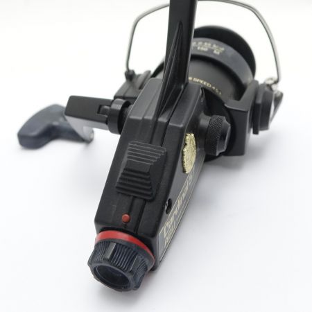  Abu Garcia アブガルシア Cardinal57 スピニングリール ブラック 一部地域を除き送料無料