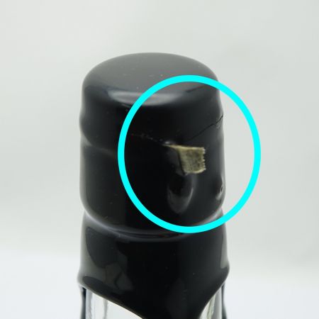   Makers Mark　メーカーズマーク　ブラック　バーボンウイスキー　750ml　47.5％ 【一部地域を除き送料無料】 未開栓