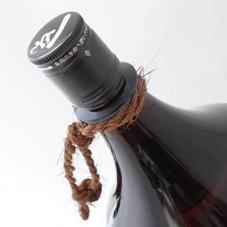 【北海道内限定発送】  本格焼酎　かめ仕込み　一どん　箱入　1.8L　25％ 未開栓