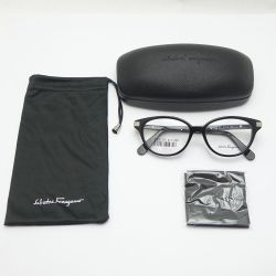◆◆ Salvatore Ferragamo サルヴァトーレフェラガモ 眼鏡フレーム SF2807A ブラック 【一部地域を除き送料無料】 Aランク