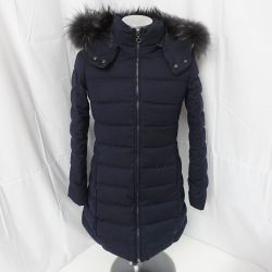 ◆◆ TATRAS LAVIANA DOWN コート ネイビー 一部地域を除き送料無料 Cランク