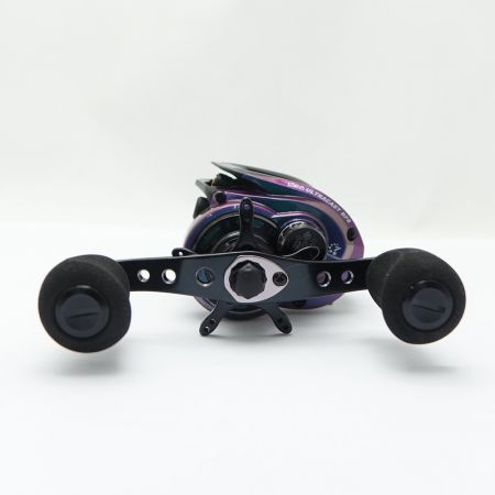  Abu Garcia アブガルシア ベイトリール　REVO ULTRACAST BF8-L REVO UC BF8-L 一部地域を除き送料無料