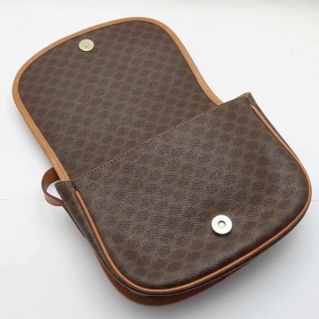  CELINE セリーヌ ショルダーバッグ DM93 ブラウン 一部地域を除き送料無料