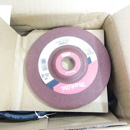  MAKITA マキタ ディスクグラインダー　箱傷みあり GA6021C 一部地域を除き送料無料