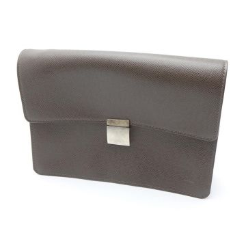 ルイヴィトン セカンドバッグ タイガ（LOUIS VUITTON ルイヴィトン 
