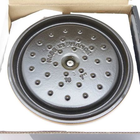  STAUB ストウブ ピコ・ココットラウンド　18cm　1.7L　鍋 マスタード 一部地域を除き送料無料