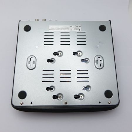  Swann セキュリティカメラ SWDVK-446804SL 一部地域を除き送料無料