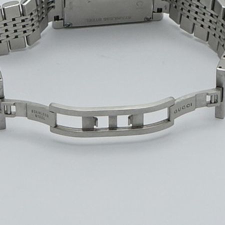  GUCCI グッチ タイムレス レクタングル クオーツ腕時計 138.4 シルバー 一部地域を除き送料無料