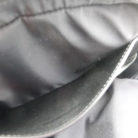  BURBERRY LONDON バーバリーロンドン ウエストポーチ　ナイロン 8021089 ブラック 一部地域を除き送料無料