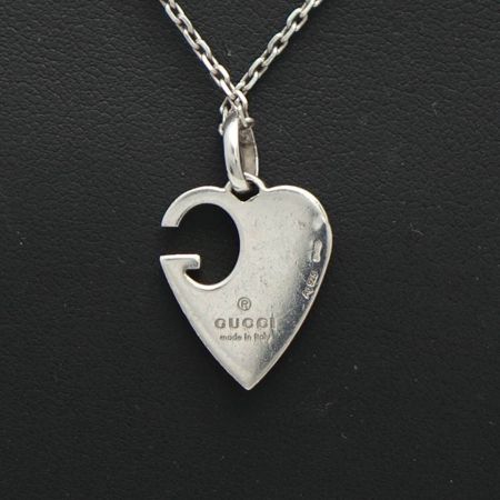  GUCCI グッチ SV インターロッキング ハートネックレス