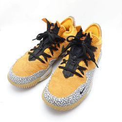 ◆◆ NIKE ナイキ レブロンサファリロースニーカー　26cm CD9471-800 イエロー x グレー 一部地域を除き送料無料 Bランク