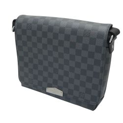 ◆◆ LOUIS VUITTON ルイヴィトン ダミエ　グラフィット　 ディストリクトPM  N40349 ブラック Aランク
