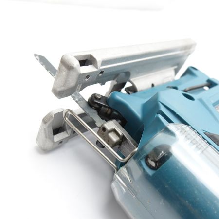  MAKITA マキタ 充電式ジグソー　充電池、充電器、ケース付 JV101D 一部地域を除き送料無料