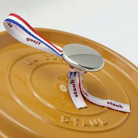  STAUB ストウブ ピコ・ココットラウンド　18cm　1.7L マスタード 一部地域を除き送料無料