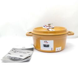 ◆◆ STAUB ストウブ ピコ・ココットラウンド　18cm　1.7L　箱無し　鍋 マスタード 【一部地域を除き送料無料】 Aランク