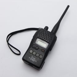 ◆◆ ICOM FM トランシーバー　 S-35 【送料無料】 Cランク