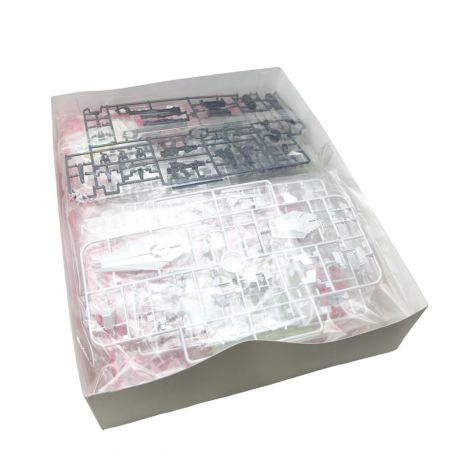   ガンプラ　1/100 MG RX-0 ユニコーンガンダム Ver.Ka チタニウムフィニッシュ 一部地域を除き送料無料