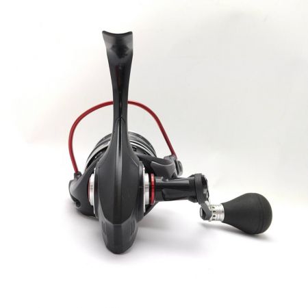  Abu Garcia アブガルシア スピニングリール REVO MGX 3000SH 【一部地域を除き送料無料】