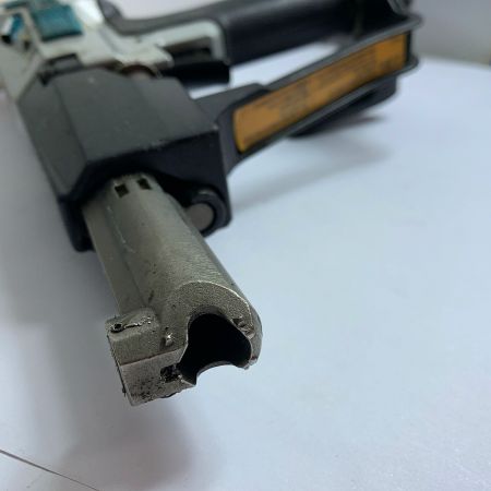  MAKITA マキタ ばら釘打ち　エアツール　ケース付　うっすら記名(刻印）あり AG125