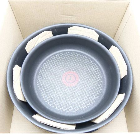  T-fal ティファール 鍋　フライパン　INGENIO NEO 6　取手1つ欠品 一部地域を除き送料無料