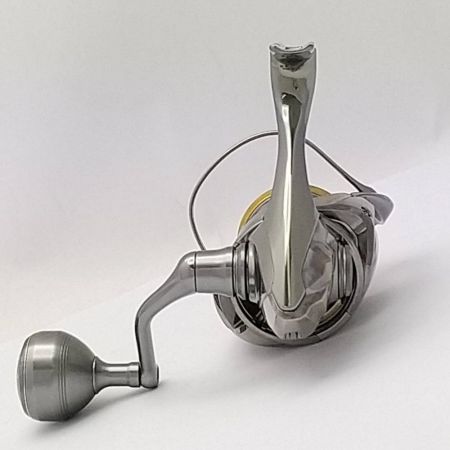  SHIMANO シマノ スピニングリール 18 STELLA C3000XG 18 STELLA C3000XG