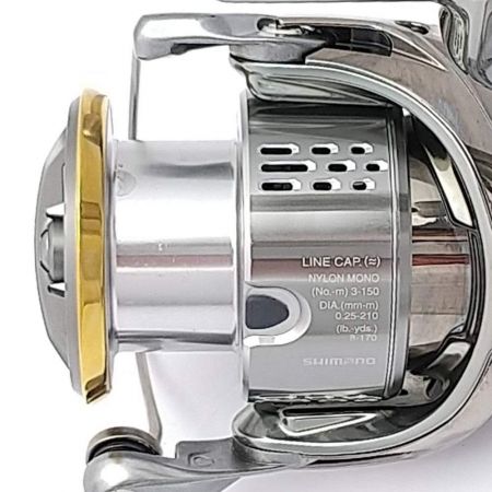 SHIMANO シマノ スピニングリール 18 STELLA C3000XG 18 STELLA C3000XG