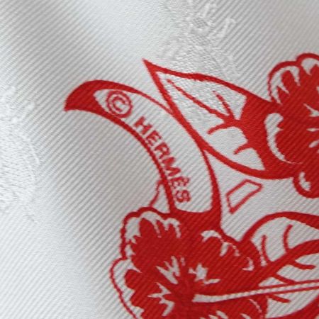  HERMES エルメス 大判スカーフ JUNGLE LOVE　ヒョウ アイボリー シルク100％