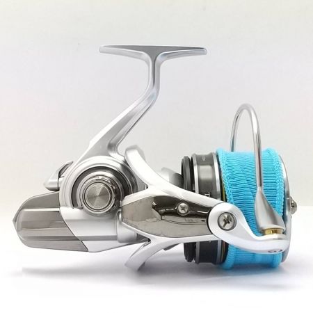  DAIWA ダイワ スピニングリール 替えスプール付き 18TOURNAMENT SURF35 08PE 【一部地域を除き送料無料】