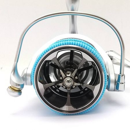  DAIWA ダイワ スピニングリール 替えスプール付き 18TOURNAMENT SURF35 08PE 【一部地域を除き送料無料】