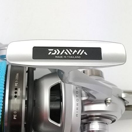  DAIWA ダイワ スピニングリール 替えスプール付き 18TOURNAMENT SURF35 08PE 【一部地域を除き送料無料】