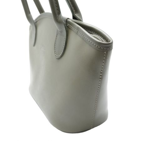  Longchamp ロンシャン ハンドバッグ　レザー　 オリーブ