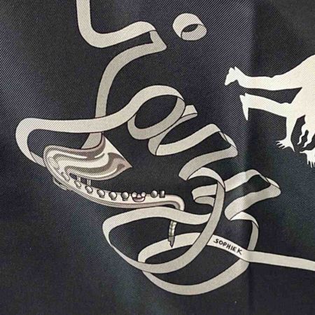  HERMES エルメス カレ スカーフ 88cm 演奏 ダンス f008 ブラック