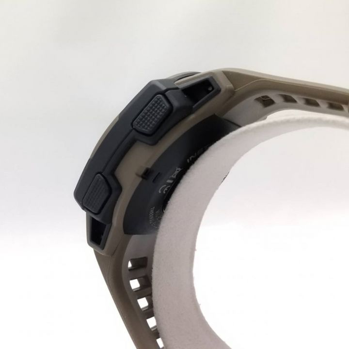 GARMIN タフネス GPS アウトドアウォッチ MIL-STD-810G - 中古腕時計