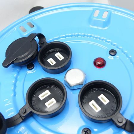  日動 防雨 防塵 コードリール　ケーブルリール　20M 3個口  NPW-203C