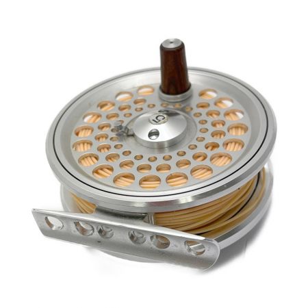  DAIWA ダイワ フライリール　ケース付き Phantom#806