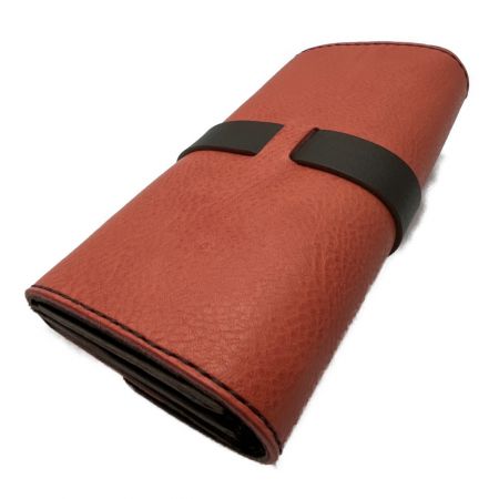  Lazy fellow 長財布　Wファスナー ピンク 小銭入れ部分に劣化あり