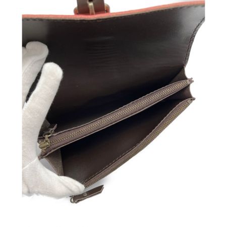  Lazy fellow 長財布　Wファスナー ピンク 小銭入れ部分に劣化あり