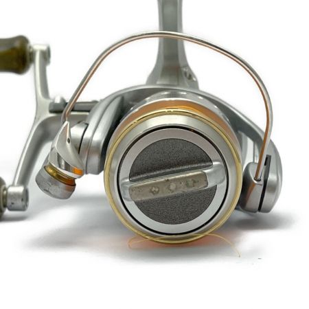  SHIMANO シマノ STELLA1000 スピニングリール　本体のみ SC 66B