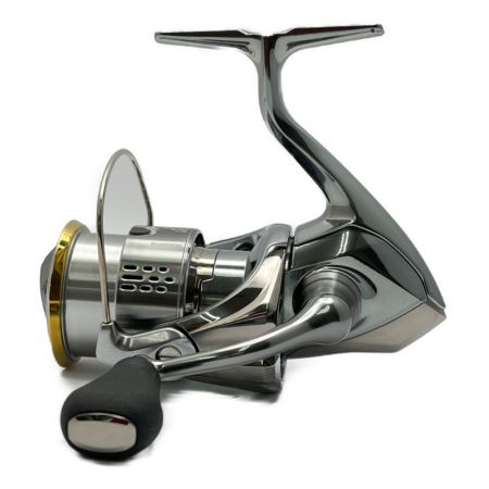  SHIMANO シマノ スピニングリール 18 STELLA C2000SHG 18 STELLA C2000SHG